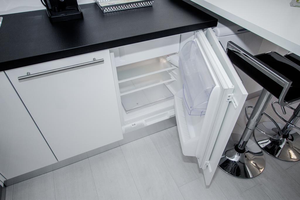 Luxury Studio Apartment White Sensation فوديس المظهر الخارجي الصورة