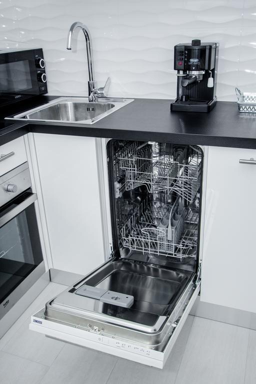 Luxury Studio Apartment White Sensation فوديس المظهر الخارجي الصورة