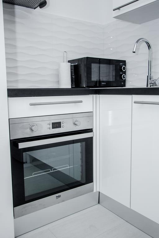 Luxury Studio Apartment White Sensation فوديس المظهر الخارجي الصورة