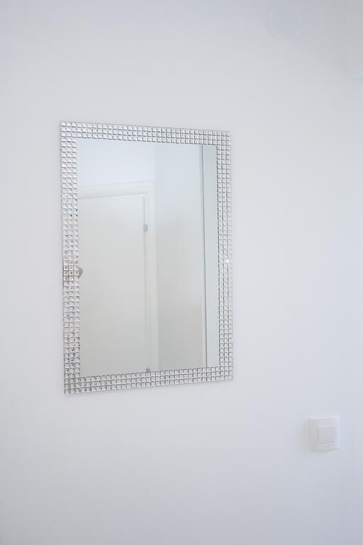 Luxury Studio Apartment White Sensation فوديس المظهر الخارجي الصورة
